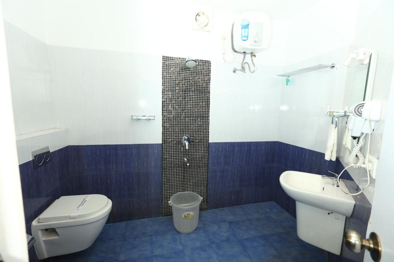 Lamel Cove Beach Resort Pondicherry Esterno foto