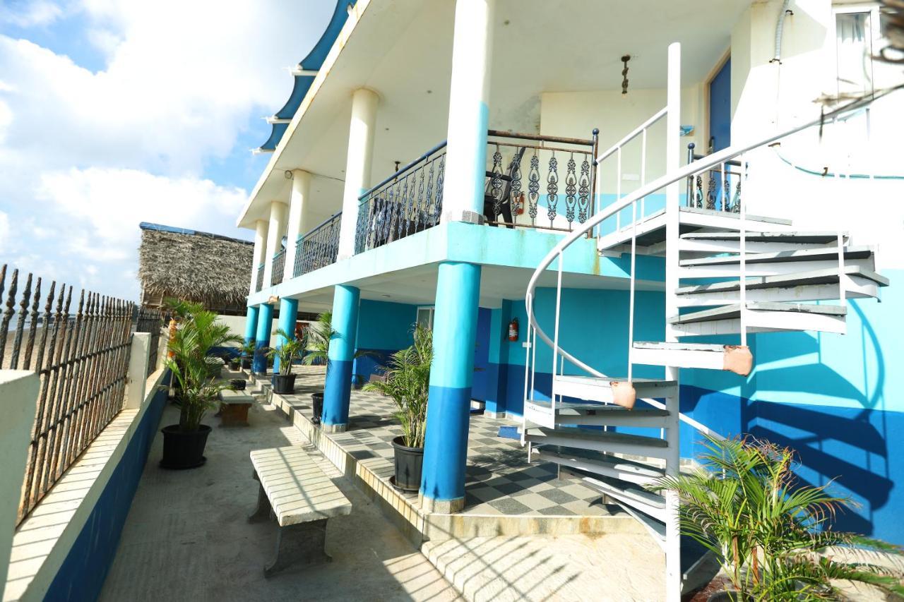 Lamel Cove Beach Resort Pondicherry Esterno foto