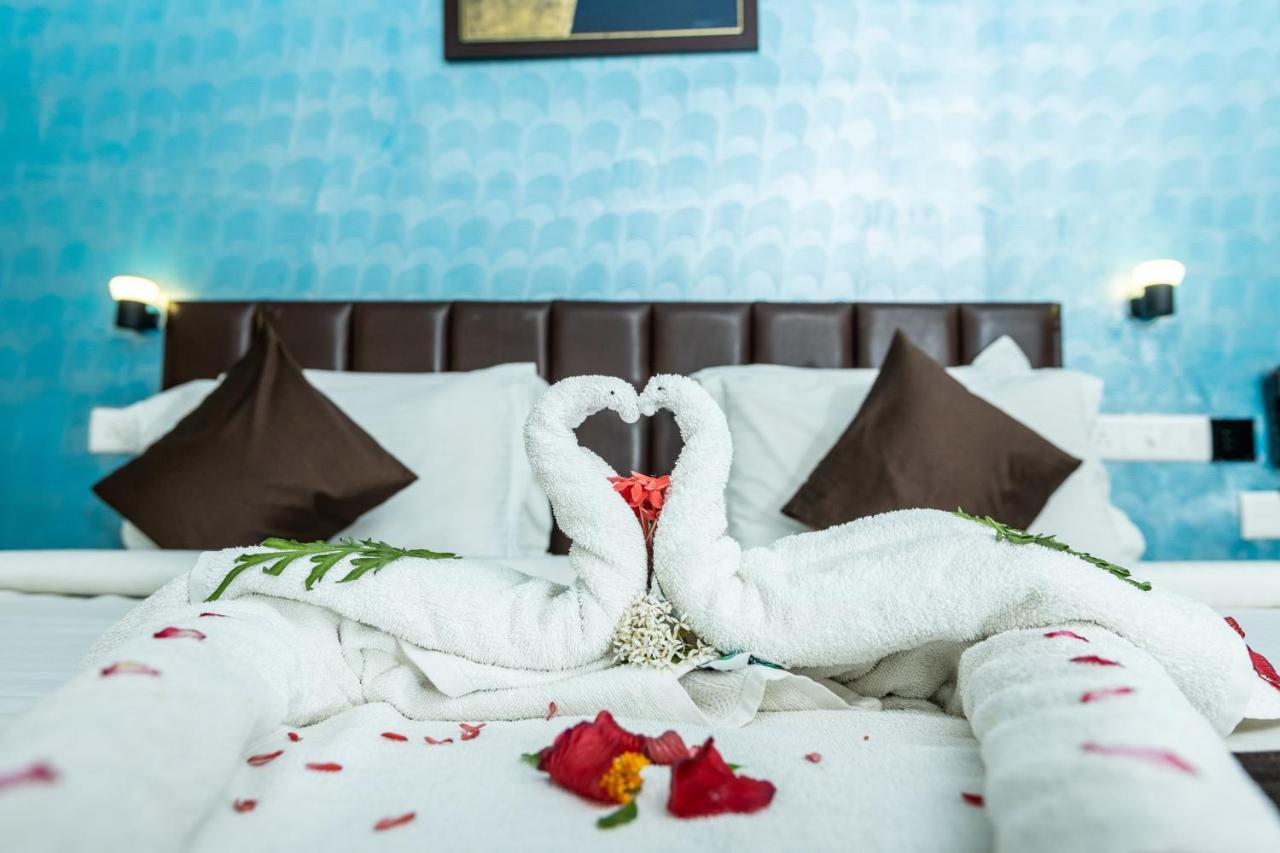 Lamel Cove Beach Resort Pondicherry Esterno foto